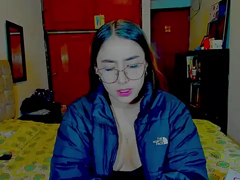 SquirtMaddiee  online show from 03-20-26, 01:10