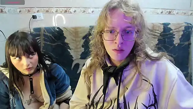 Laureles6667 online show from 05-09-26, 07:35