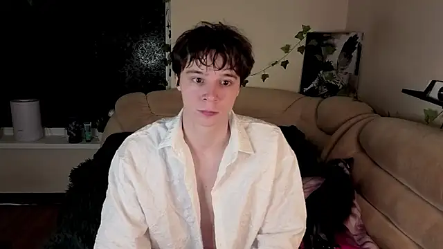 AnthonyCuutie online show from 04-04-26, 04:44