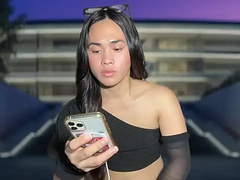 Hotcumbb28 online show from 02-28-26, 10:16