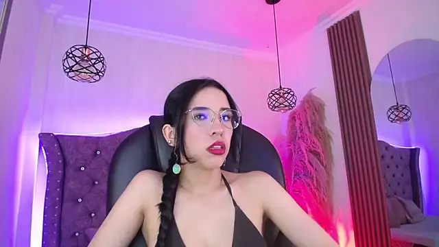 Amara Davis1 online show from 04-19-26, 05:07