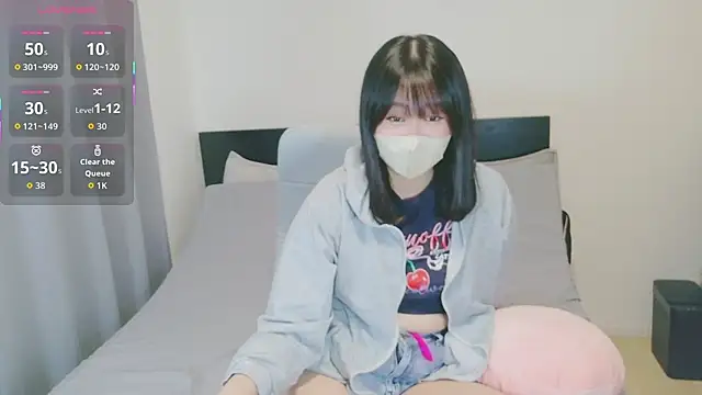 papikochan45 online show from 04-05-26, 08:11