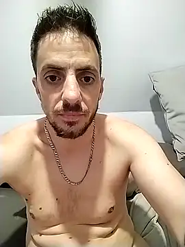 Snapshot of hommebi64 chatting on 03-02-26, 09:16 hommebi64 online show from 03-02-26, 09:16