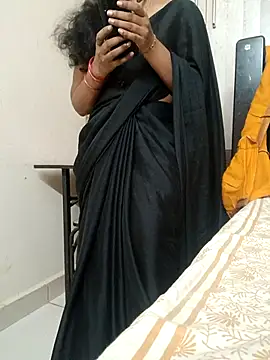 Snapshot of AnushaTelugu chatting on 04-19-26, 06:54 AnushaTelugu online show from 04-19-26, 06:54