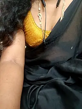 Snapshot of AnushaTelugu chatting on 04-21-26, 07:03 AnushaTelugu online show from 04-21-26, 07:03
