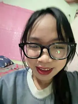 Leeeeiu online show from 06-30-26, 03:24