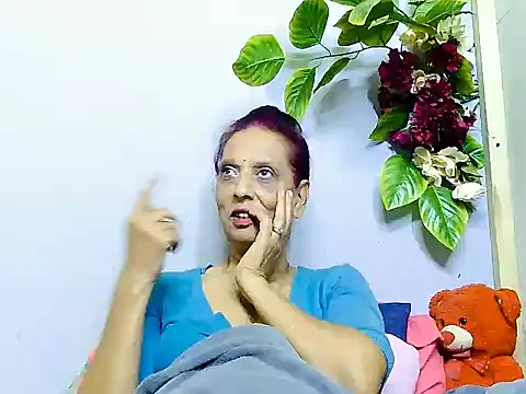 Hot queen58 online show from 06-25-26, 05:12