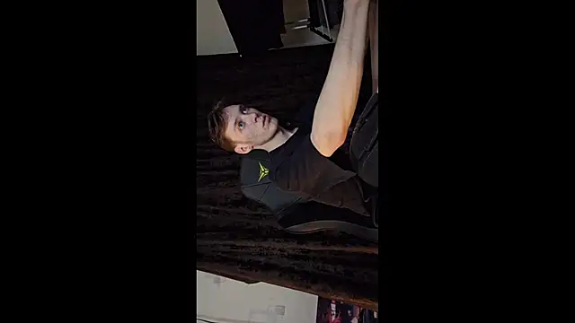 Snapshot of Huly_Entertainment chatting on 03-03-26, 03:18 Huly Entertainment online show from 03-03-26, 03:18