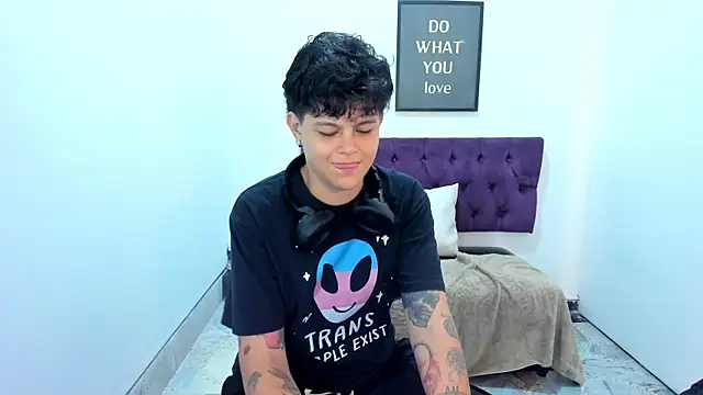 TomBoy Natali online show from 05-10-26, 10:53