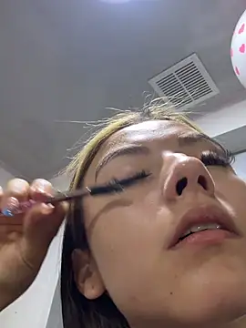   Nahomy online show from 03-06-26, 11:28