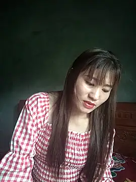 Lilinn  online show from 03-05-26, 04:08