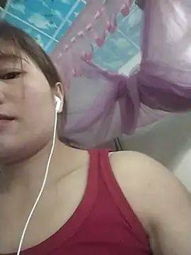 Lilinn  online show from 03-18-26, 12:08