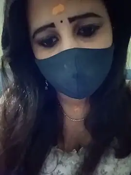 Snapshot of Tamil_Rani- chatting on 06-02-26, 08:44 Tamil Rani- online show from 06-02-26, 08:44