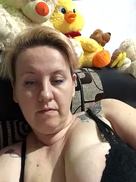 SofiaAmour online show from 03-28-26, 07:02