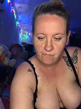 Snapshot of SofiaAmour chatting on 05-31-26, 07:59 SofiaAmour online show from 05-31-26, 07:59