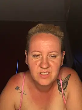 Snapshot of SofiaAmour chatting on 06-24-26, 06:40 SofiaAmour online show from 06-24-26, 06:40