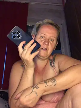 Snapshot of SofiaAmour chatting on 07-01-26, 06:40 SofiaAmour online show from 07-01-26, 06:40