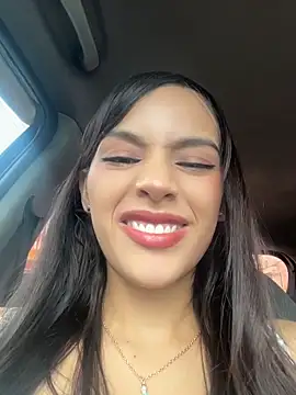 Mia-villalobos online show from 05-17-26, 02:46