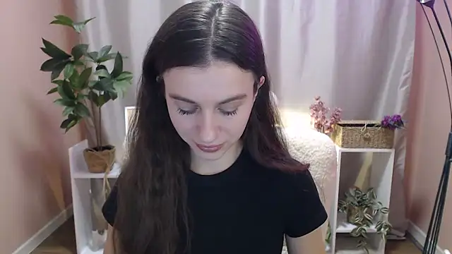 MistyBree online show from 03-05-26, 09:38