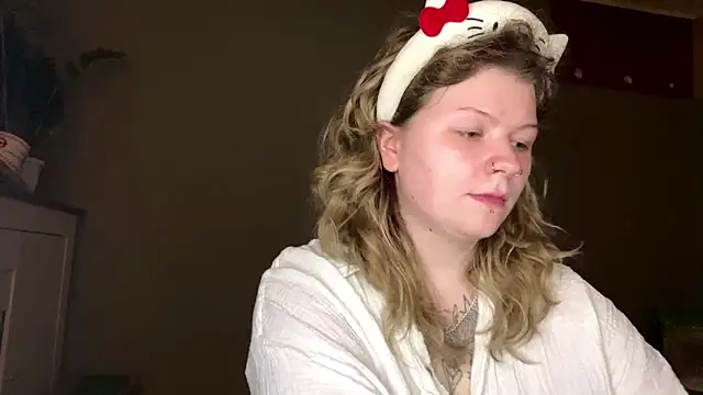 YoungAlina online show from 04-25-26, 10:40