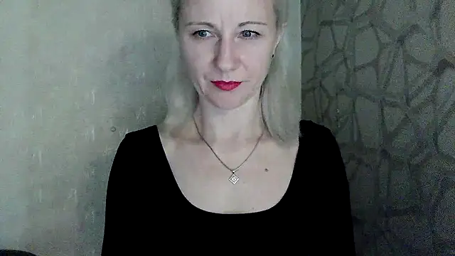 Snapshot of Katerina-Kissa chatting on 05-04-26, 06:59 Katerina-Kissa online show from 05-04-26, 06:59