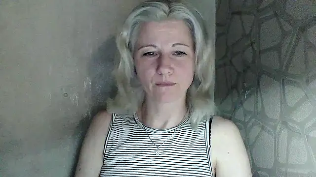 Snapshot of Katerina-Kissa chatting on 05-19-26, 06:36 Katerina-Kissa online show from 05-19-26, 06:36