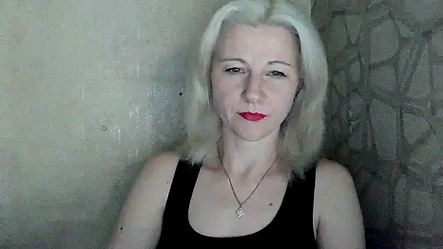 Snapshot of Katerina-Kissa chatting on 05-20-26, 06:36 Katerina-Kissa online show from 05-20-26, 06:36
