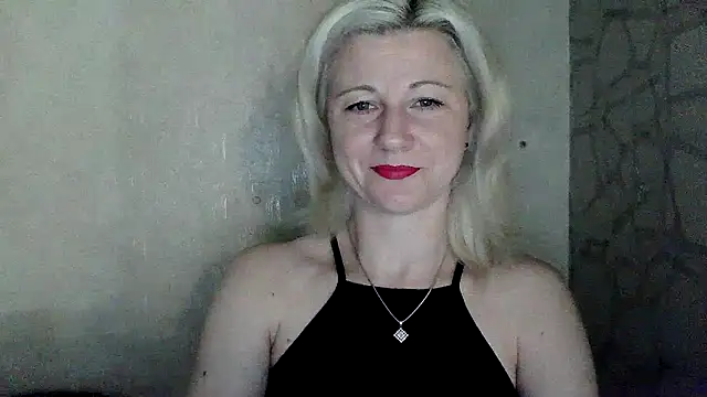 Snapshot of Katerina-Kissa chatting on 06-04-26, 06:58 Katerina-Kissa online show from 06-04-26, 06:58