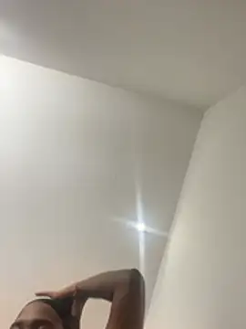 Emi rousse online show from 03-28-26, 01:00