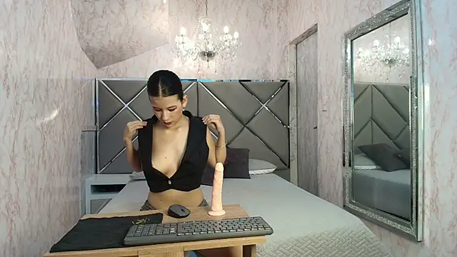 Dolly boobsy online show from 04-05-26, 01:30