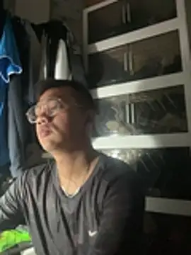 Snapshot of Gockhuatsg chatting on 05-20-26, 07:42 Gockhuatsg online show from 05-20-26, 07:42