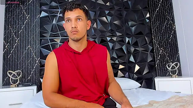 MaxiStanford online show from 04-29-26, 09:54