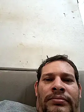 Snapshot of Edu5000 chatting on 03-01-26, 01:57 Edu5000 online show from 03-01-26, 01:57