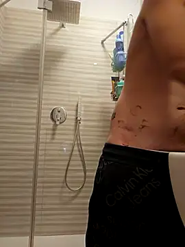 Andreakkkk online show from 04-14-26, 09:21