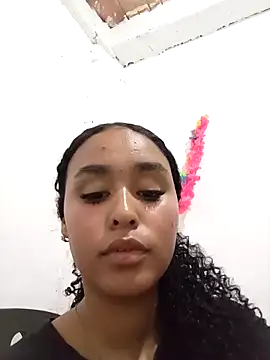 Snapshot of kiaria_Glow chatting on 03-02-26, 06:37 kiaria Glow online show from 03-02-26, 06:37