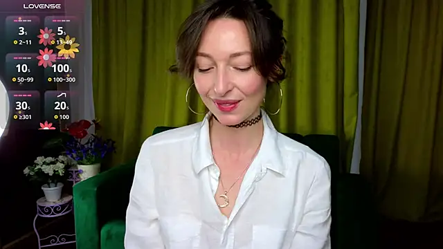 Snapshot of Kate_Millersi chatting on 06-21-26, 11:46 Kate Millersi online show from 06-21-26, 11:46