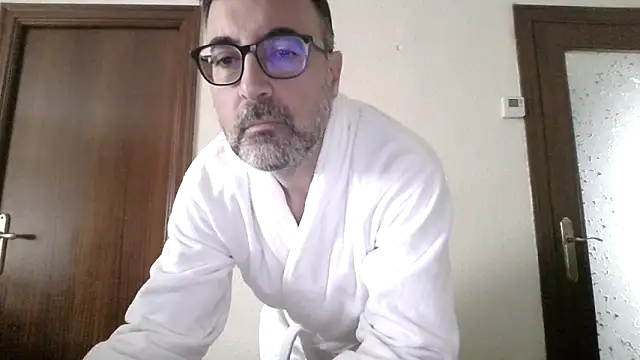 Snapshot of Herren2026 chatting on 03-02-26, 09:49 Herren2026 online show from 03-02-26, 09:49