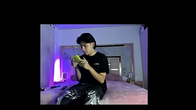 monky 0002 online show from 03-12-26, 11:33