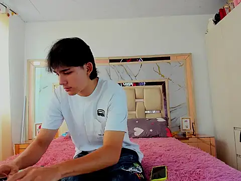 monky 0002 online show from 03-25-26, 03:07