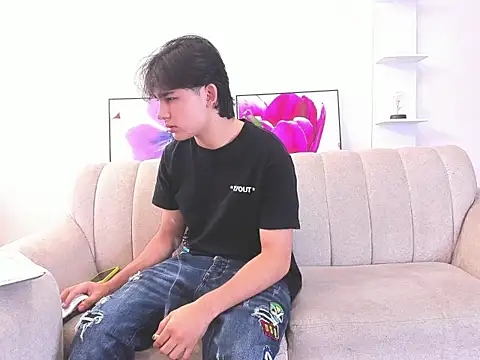 monky 0002 online show from 04-04-26, 03:31