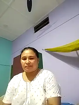 Snapshot of Rashi_bhabi chatting on 05-29-26, 01:09 Rashi bhabi online show from 05-29-26, 01:09