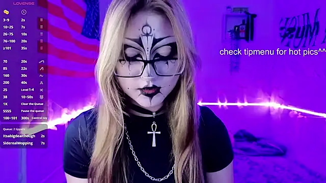 Snapshot of CucKuhta chatting on 06-11-26, 04:16 CucKuhta online show from 06-11-26, 04:16