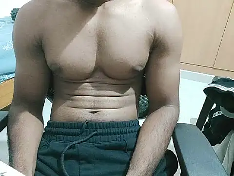 Snapshot of kratosTheHunk chatting on 07-09-26, 05:39 kratosTheHunk online show from 07-09-26, 05:39