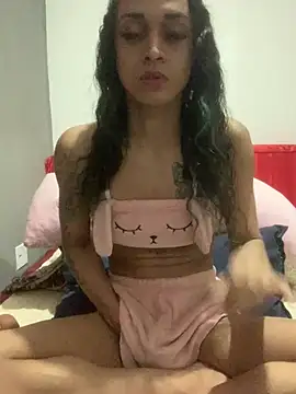 YasmimMayers online show from 07-20-26, 10:01