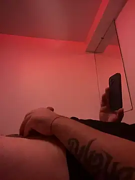 Snapshot of kaya_218 chatting on 03-01-26, 11:29 kaya 218 online show from 03-01-26, 11:29