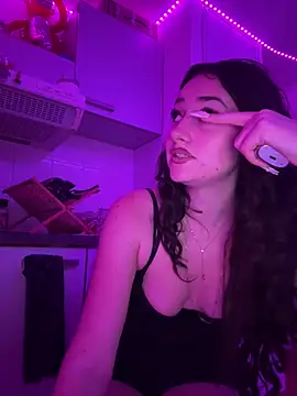 Claraaaaa06 online show from 03-02-26, 08:37