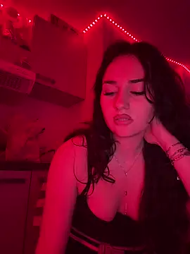 Claraaaaa06 online show from 03-09-26, 08:57