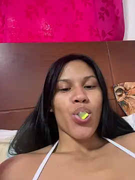 Snapshot of KathLovee chatting on 07-09-26, 05:50 KathLovee online show from 07-09-26, 05:50