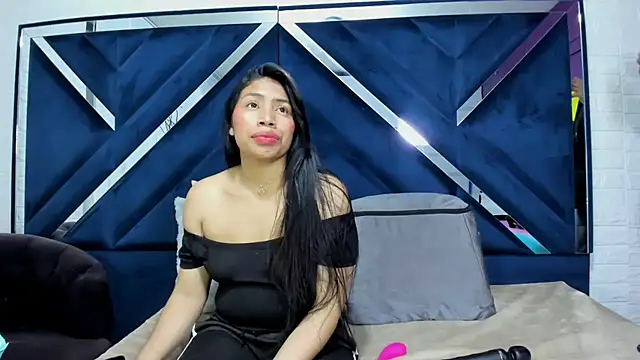 Snapshot of MelanyAndRizooos chatting on 05-02-26, 02:49 MelanyAndRizooos online show from 05-02-26, 02:49