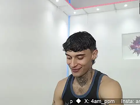 yourxcyberxangel online show from 04-12-26, 03:22